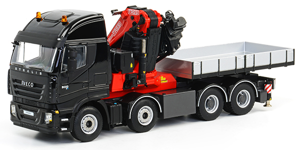 Iveco-Stralis-Fassi-scale-model-01