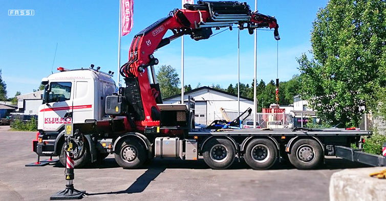 Gru idraulica Fassi F1650RA.2.28 Gru idraulica Fassi F1650RA.2.28