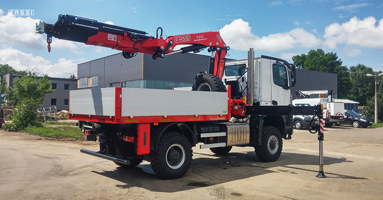 F235A.2.24 e-dynamic - Mercedes Arocs 1833 4x4 F235A.2.24 e-dynamic - Mercedes Arocs 1833 4x4