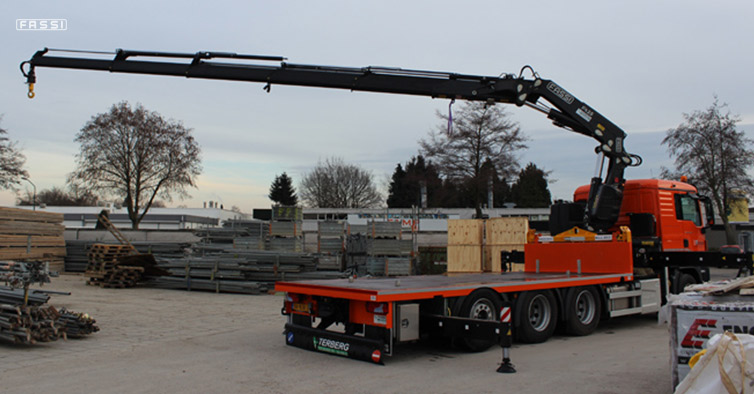Fassi F425A.2.25 - MAN TGS 35.440 8x4-4 BL Fassi F425A.2.25 - MAN TGS 35.440 8x4-4 BL
