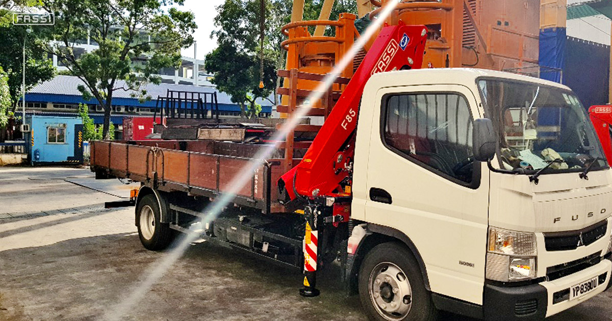 Fassi F85B per il giardinaggio paesaggistico Fassi F85B per il giardinaggio paesaggistico