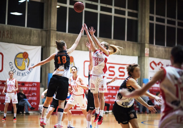 Fassi Edelweiss vs. Ponte Casa D'Aste di Milano: 62-55 Fassi Edelweiss vs. Ponte Casa D'Aste di Milano: 62-55